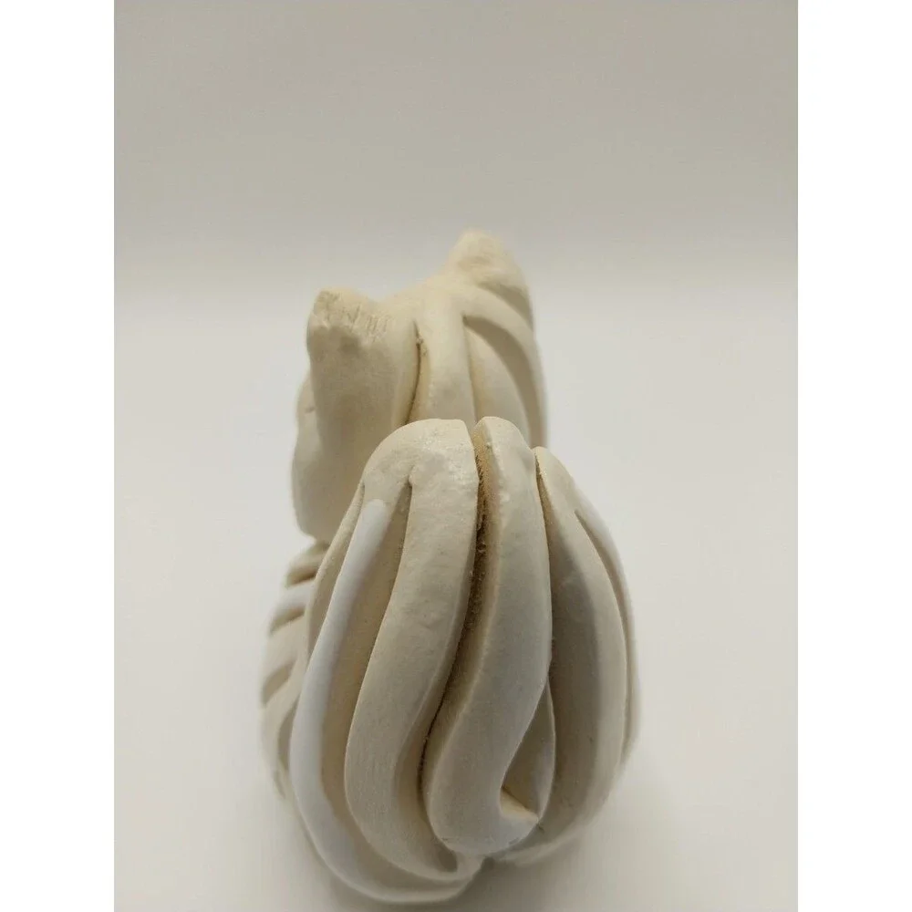 Artesania Rinconada Uruguay Signed White Ceramic Cat Figurine Hand Painted Art